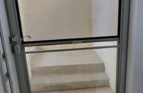 Aurora House | 2 bedroomsand 2 bathrooms beautiful walkout basement.