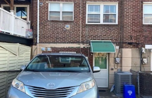 South Philadelphia West Apartment | 2 beds, 1 bath, 1 car private parking not sharing