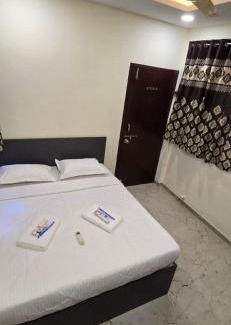 Kolhapur Apartment | 2 bhk flat in middle of city gargi's home stay