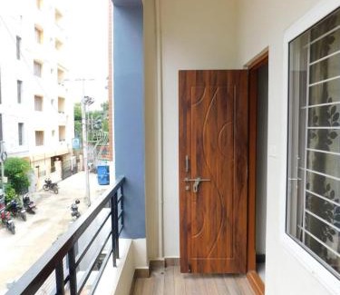 Gachibowli Apartment | 2 BHK Gachibowli AIG #102