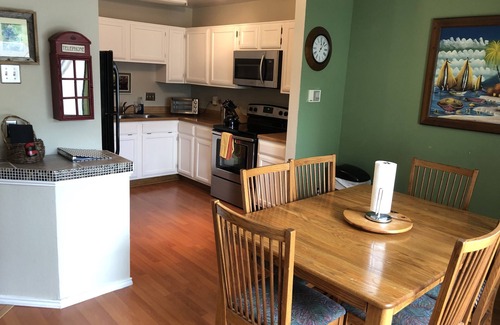 Parker Lane Condo | 2 BR 2 Bath Condo close to downtown