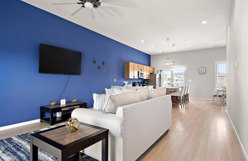 Ocean City House | 2 Br/2Ba townhouse in downtown OC by Rt 50 bridge, perfect location for festival goers