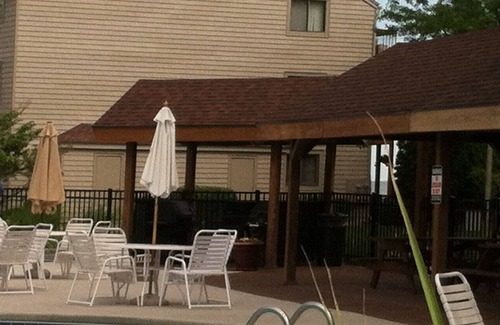 Port Clinton Condo | 2 BR -2Bath-1st flr unit-Pool- 20% off a 3 night stay in Sept and Oct 2025