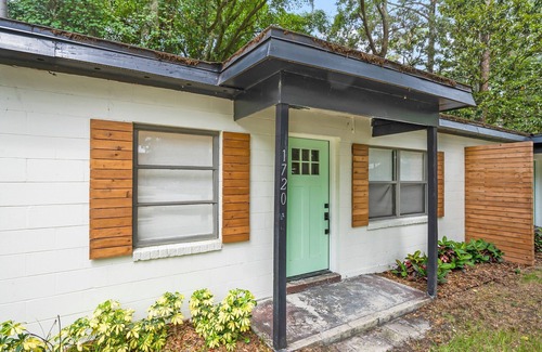 Atlantic Beach Condo | 2 Br BeachHouse Bungalow | Jax Beach | Atlantic Beach | .5m to beach