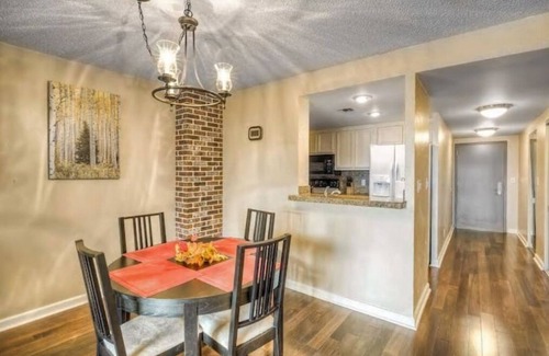 LoDo Apartment | 2 BR condo in heart of LoDo with great amenities