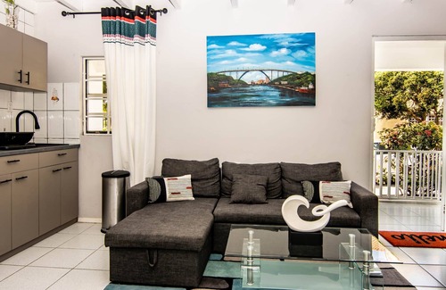 Colon Apartment | 2 br Groundfloor Apartment - C