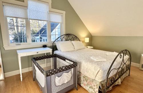 Town Hill House | 2 BR Home in Bar Harbor Town Hill "Deer Run"