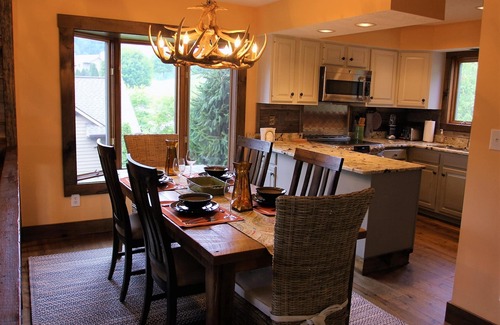 Blowing Rock Condo | 2 BR in Chetola Resort w/all resort amenities, walk to Main St Blowing Rock