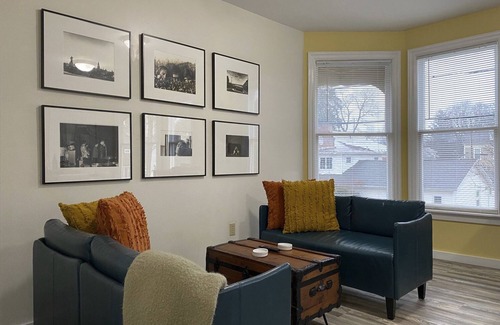 Glens Falls Apartment | 2 BR Loft - Walk to Farmers Market -Cafes -Breweries - Arts & Entertain District