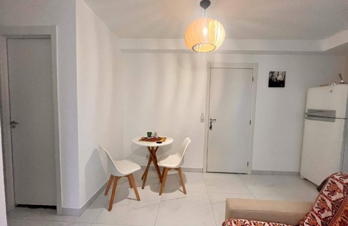 Santo Cristo Apartment | 2 bedroom apartment with pool and 10 km from Copacabana