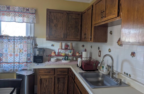 Montclair Apartment | 2 BR Spacious Apartment in Historic Montclair NJ Close to NYC Transportation