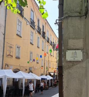 Campagna House | 2 Campanili