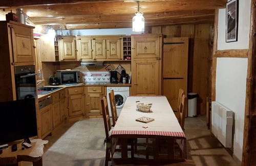 Mesnil Sous Les Cotes Ski Chalet | 2 CHALETS MITOYENS AU CALME , DANS MASSIF VOSGIEN