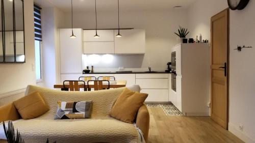 Plaisance Apartment | 2 chambres et une terrasse à Paris!