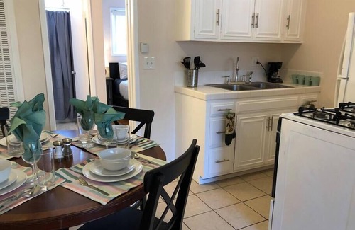 Ocean Park Apartment | 2 Coastal Apartment near beach