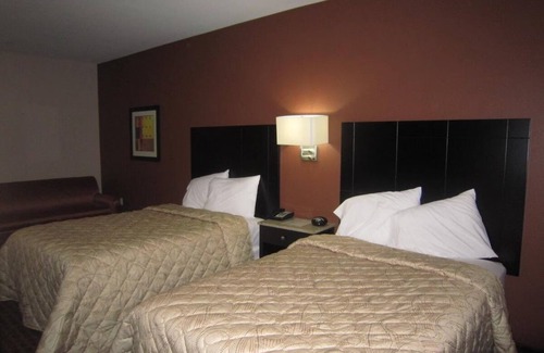 Monmouth Junction House | 2 Comfortable Units, Free Breakfast, Close to Major Malls & Movie Theaters!
