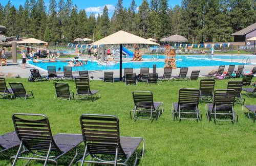 Sunriver House | 2 Conifer