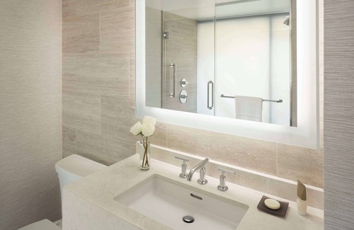 Financial District House | 2 Connecting Suites at a 4⭐️ Hotel