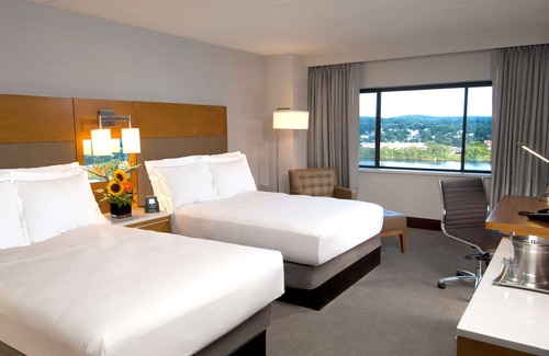 Downtown Albany Hotel | 2 Connecting Suites at a Hotel