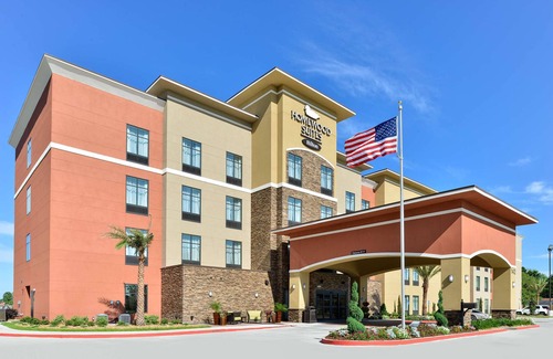 Bayou Cane Apartment | 2 Connecting Suites at a Hotel