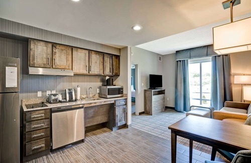 Franklin Apartment | 2 Connecting Suites at a Hotel