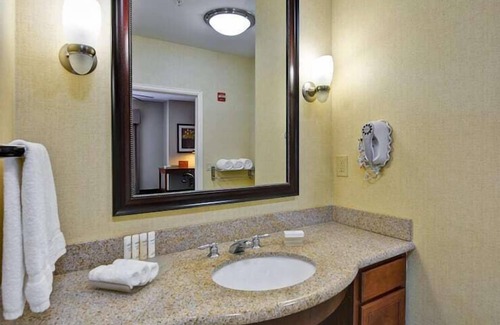 Energy Corridor Hotel | 2 Connecting Suites at a Hotel