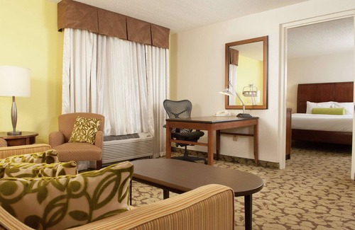 Airport North Hotel | 2 Connecting Suites at a Hotel
