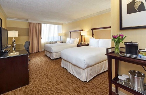 Raleigh Hotel | 2 Connecting Suites at a Hotel