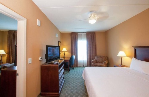 Stone Oak Apartment | 2 Connecting Suites at a Hotel
