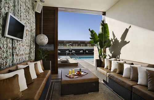 Gaslamp Quarter Hotel | 2 Convenient Units! Bike Rental, Parking Onsite! Minutes to San Diego Airport!