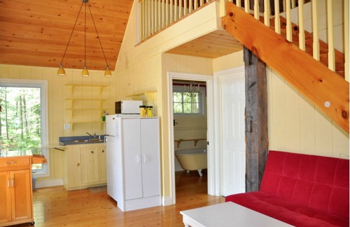 Gravenhurst Cottage | 2 Cottages with breathtaking view on Lake Kahshe, in 1 acre of land