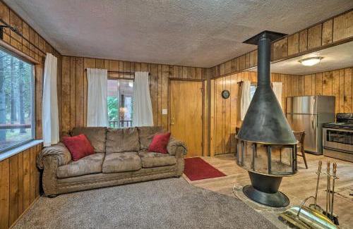 Island Park House | 2 Cozy Island Park Cabins with Near the Lake!