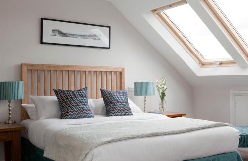 Upper Town House | 2 Crescent Gardens Guest House