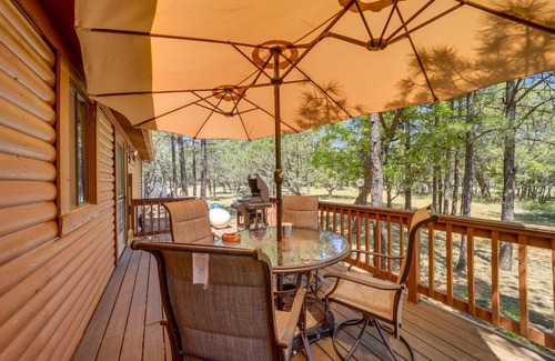 Happy Jack House | 2 Decks, Grill and Wooded Views Happy Jack Cabin