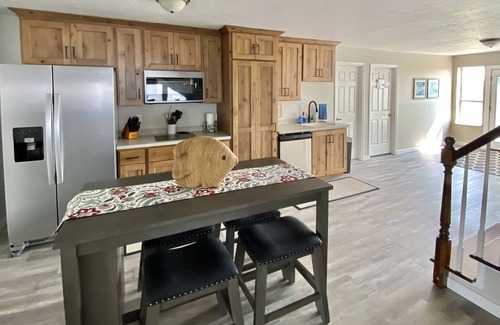 Emery County House | 2 Double Beds #5 private room