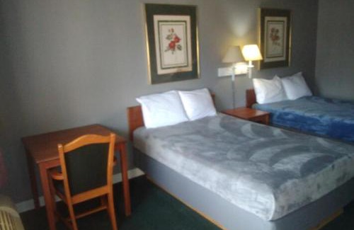 Livingston Apartment | 2 Double Beds Hotel Studio 115