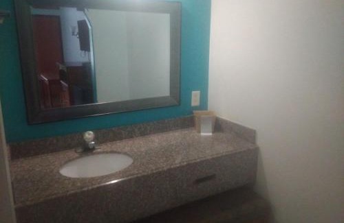 Livingston Apartment | 2 Double Beds Hotel Studio 124