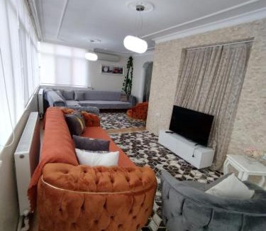 Bornova Apartment | 2 EGE Üniversite ve Hastanesi YAKINI , Aileye ve Firma Çalışanlarına uygun