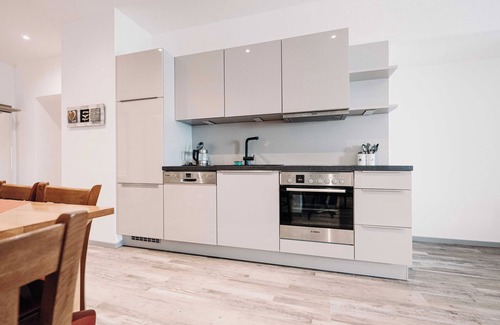 Laufen Apartment | 2 Ferienwohnung 65 qm bis 6 Personen, 2 Schlafzimmer