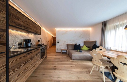 Collepietra Boat Rental | 2 Ferienwohnung Sonnenadler