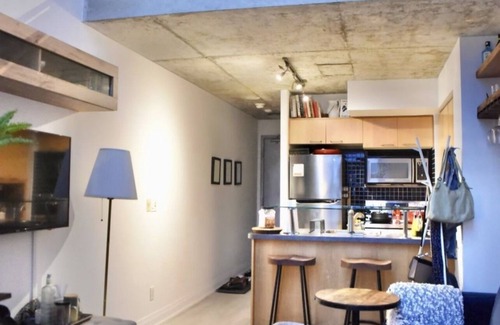 St. Lawrence Condo | 2 floor condo downtown toronto