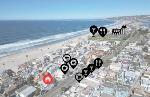 South Mission Beach Apartment | 2 Free Bikes, Pvt Parking, Steps to Beach! South Mission Beach