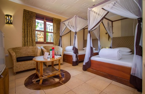 Jinja Hotel | 2 Friends Guest House