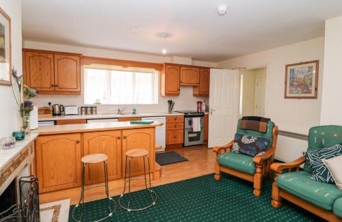 Glengarriff Apartment | 2 Garnish Court