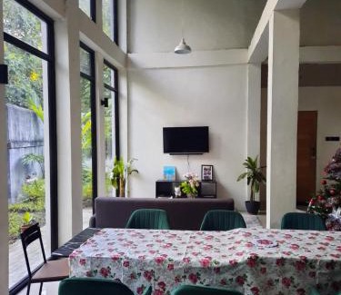 Zamboanga House | 2 Guests - Pet Friendly House - Zamboanga Hideaway