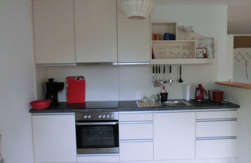 Alt Bukow Apartment | 2) Holiday apartment 3-room, upper floor, 90m² - Landhaus Alte Schule near