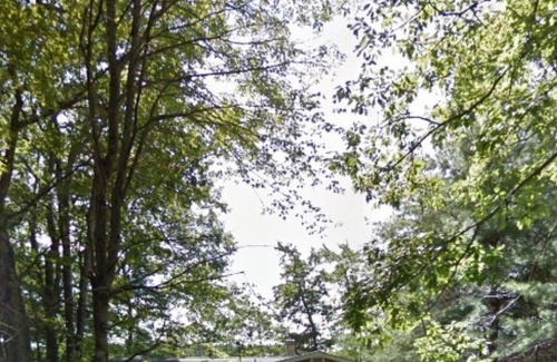 Wolfeboro Cottage | 2 Home Compound on Lake Winnipesaukee with Private Docks - Linens Provided