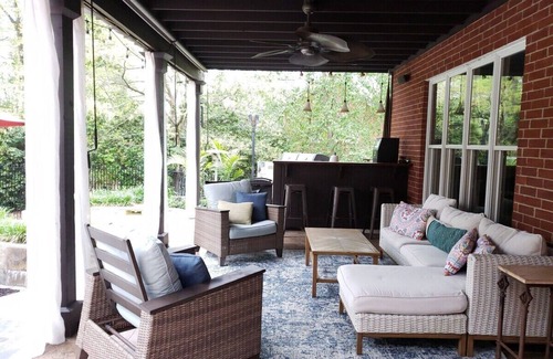 Evans House | 2 Home Oasis