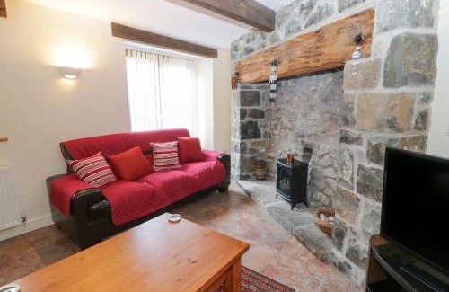 Penmaenmawr House | 2 Hwyrfryn Stables