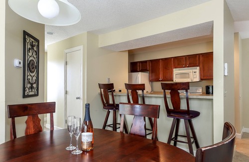 Acme Condo | 2 King BDR with a Loft Golf Course 5569